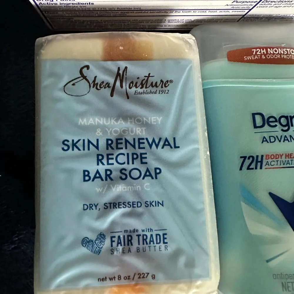 Shea Moisture Blue & Cream Skin Renewal Bar Soap